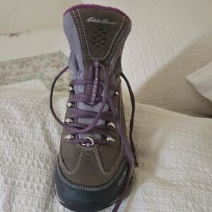 Eddie Bauer Women's Black and Brown Winter Boots